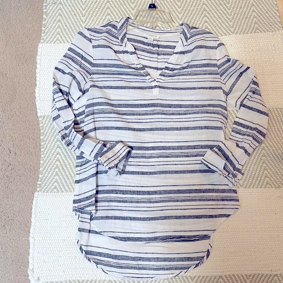 Boutique linen swim coverup - Picture 1 of 4